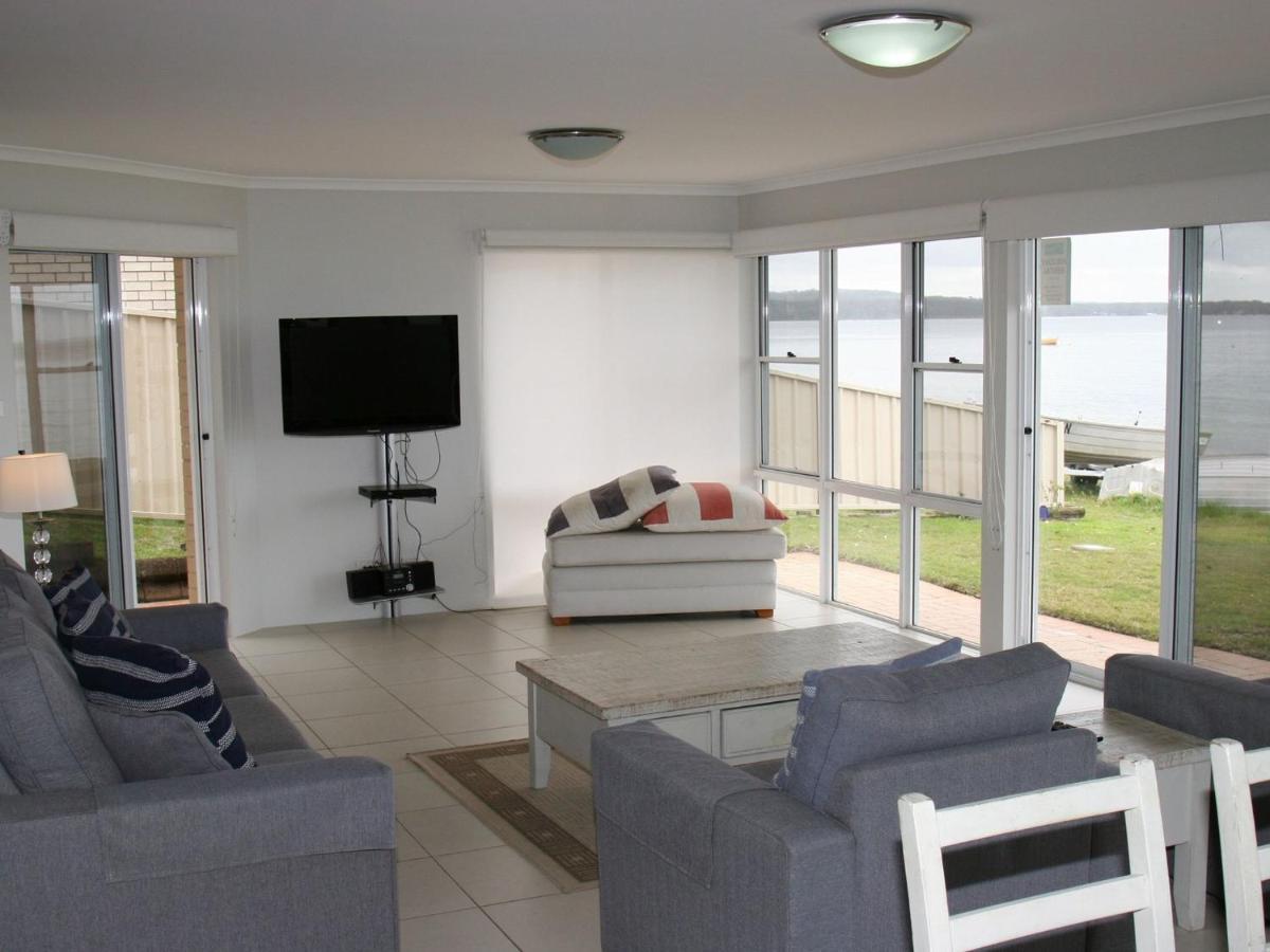The Clippers 1 Fabulous Waterfront Unit Apartment Salamander Bay Ngoại thất bức ảnh